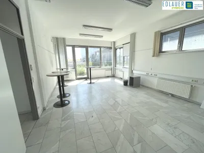 11-Zimmer-Gewerbeimmobilie mieten in Bruck an der Leitha – 748 m², € 8.377 – Bild 5 von 18