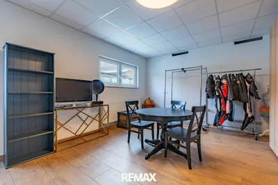 5-Zimmer-Haus kaufen in Hollabrunn – 229 m², € 530.000 – Bild 33 von 53