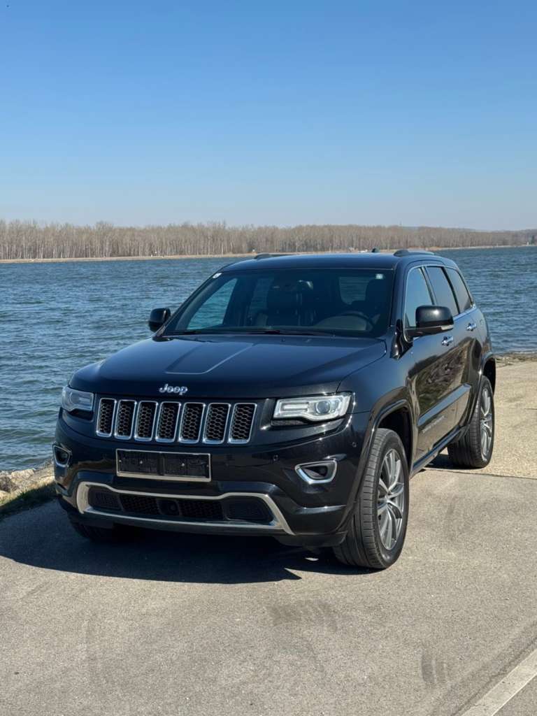 Jeep Grand Cherokee Overlander SUV / Geländewagen