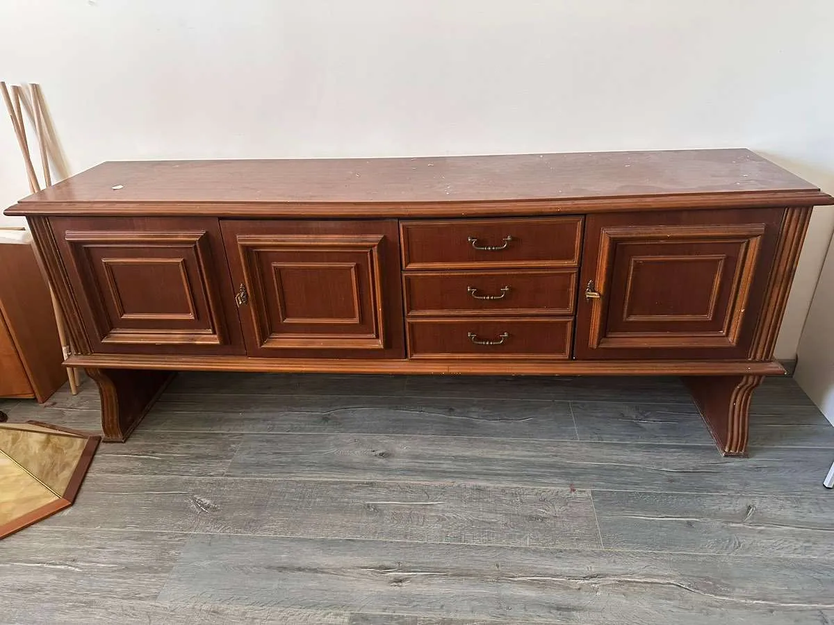 Vintage Kommode/ Sideboard zu verschenken, € 0,- (2320 Schwechat)