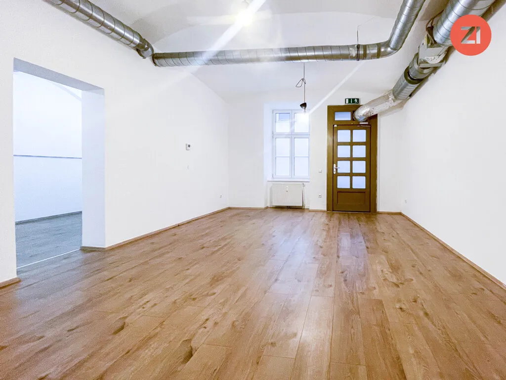 Zentrale 3- Raum Geschäftsfläche im Linzer Zentrum - Landestheater - Ansicht 3