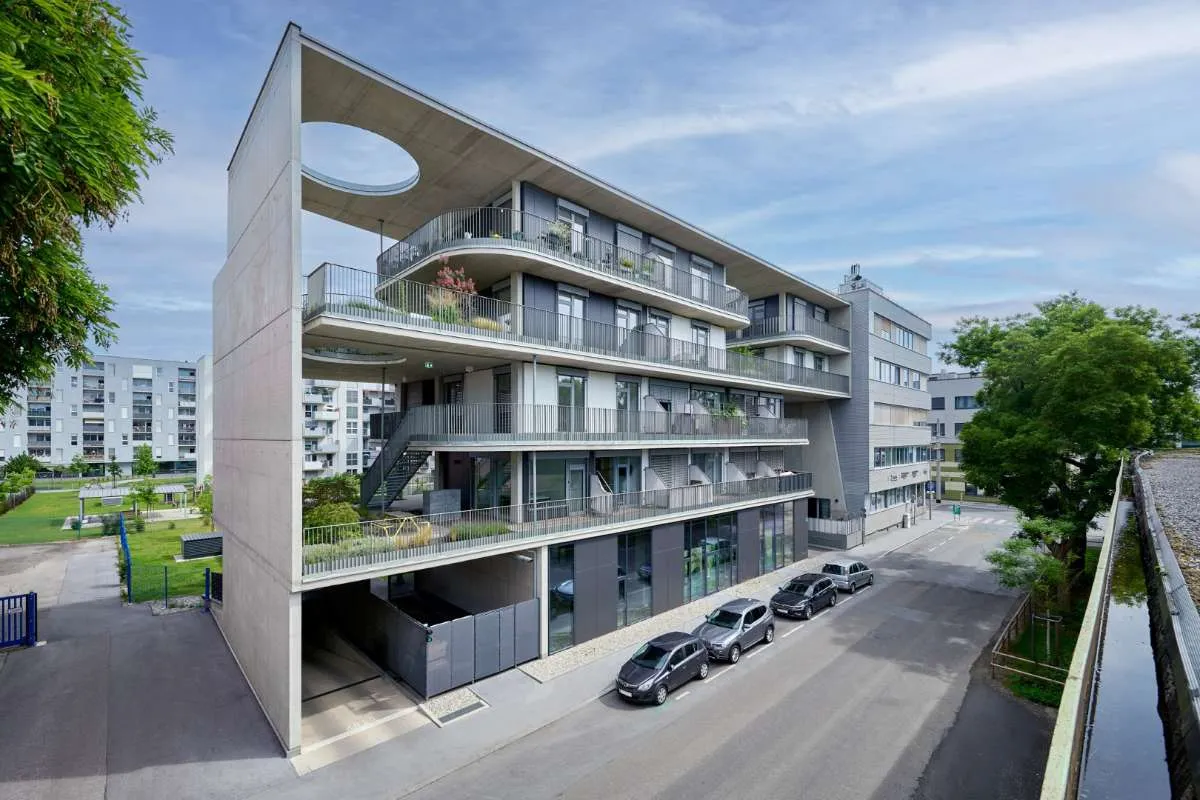 YOUNG & URBAN LIVING - Miete - 3 Zimmer - Vista 3