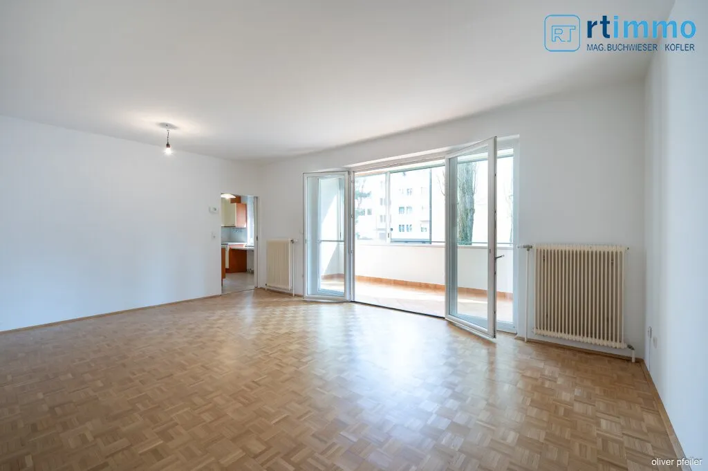 Toplage trifft Wohnkomfort - Gepflegte 3-Zimmer Wohnung mit Loggia & Stellplatz – pohled 2