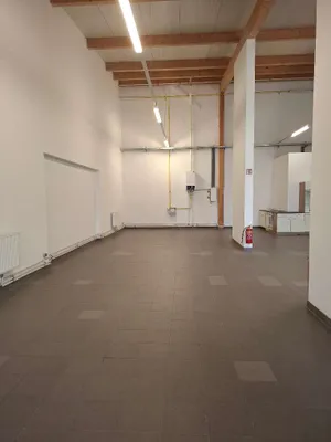 Gewerbeimmobilie mieten in Wiener Neustadt – 199 m², € 1.590 – Bild 13 von 20