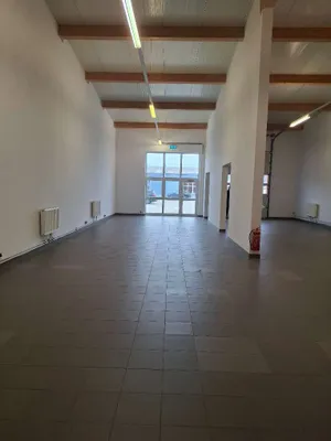 Gewerbeimmobilie mieten in Wiener Neustadt – 199 m², € 1.590 – Bild 17 von 20