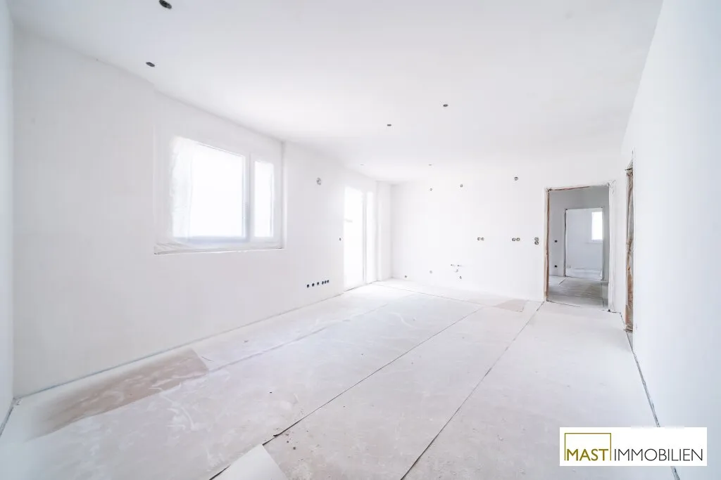 Herbst 2026! - Provisionsfreie 4 Zimmer Wohnung mit zwei Balkonen – pohled 3
