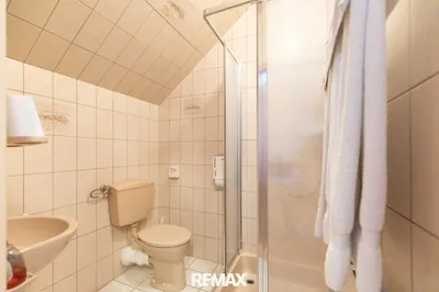 Gewerbeimmobilie kaufen in Bruck an der Leitha – 1 084 m², € 799.000 – Bild 20 von 27