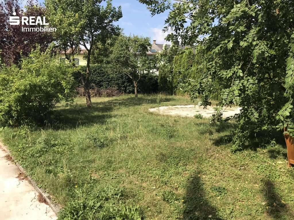 seltenes Baugrundstück in sehr attraktiver Lage mit Altbestand - Ansicht 3