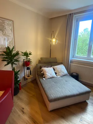 Neu renoviert und möbliert, perfekt für Studenten, super Lage 1190 Wien – Bild 3
