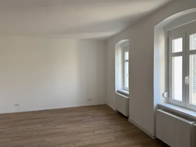 4-Zimmer-Haus mieten in Neunkirchen – 124 m², € 1.595 – Bild 3 von 39