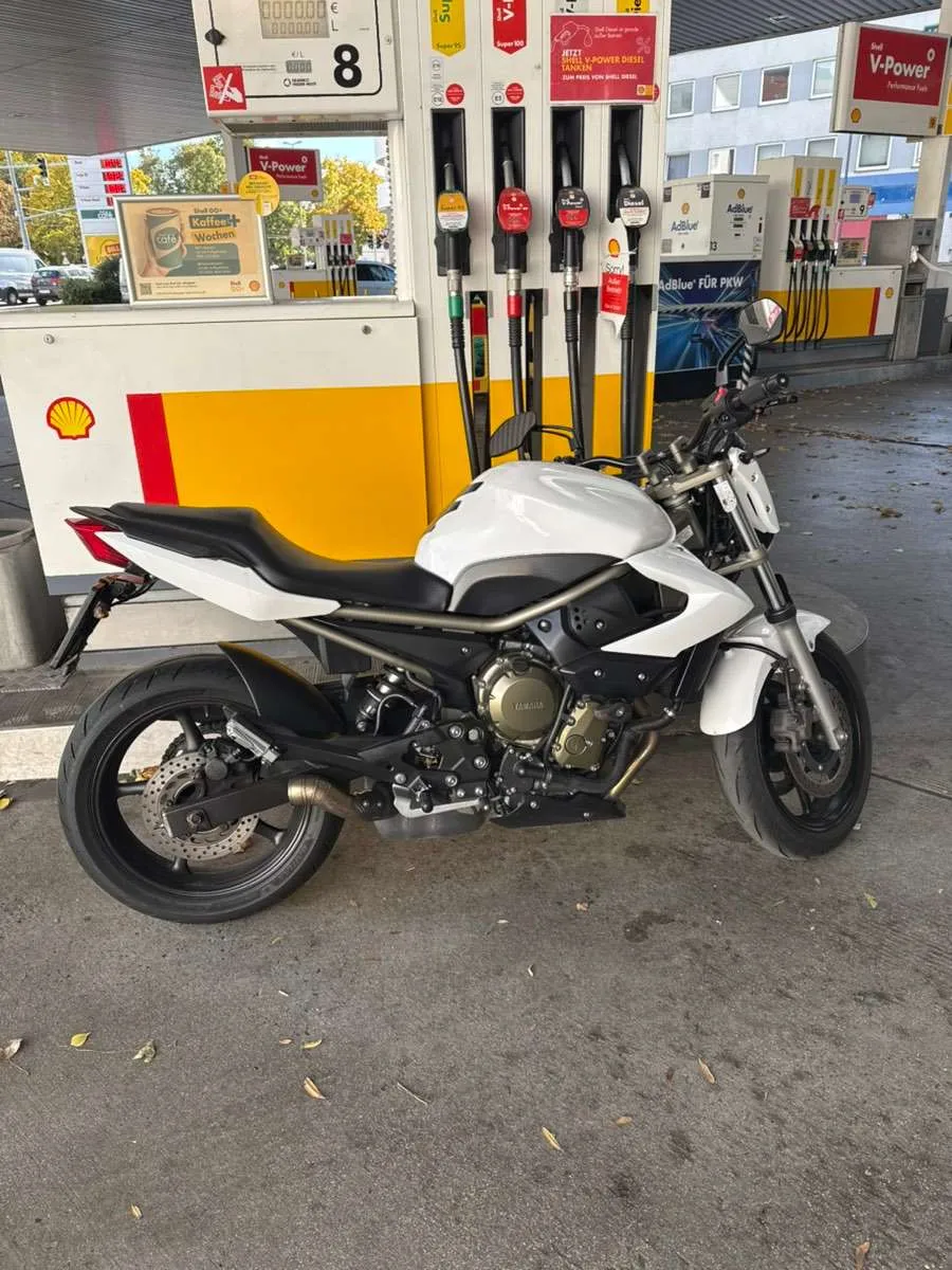 Yamaha XJ