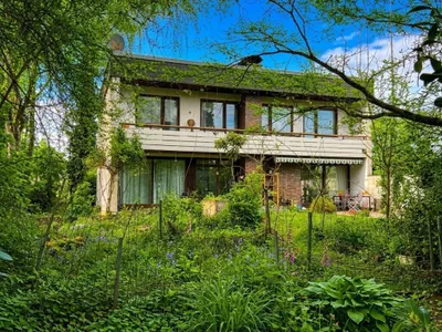 Haus kaufen in Salzburg Stadt – 220 m², € 1.490.000 – Bild 1 von 5