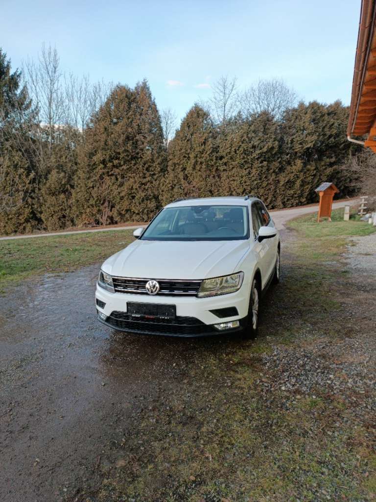 VW Tiguan 1,4 TSI Comforline SUV / Geländewagen