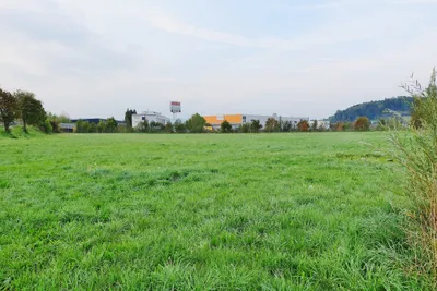 Immobilie mieten in Steyr – 11 259 m², € 14.637 – Bild 2 von 4