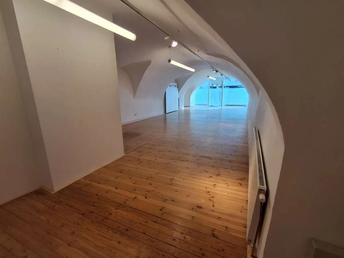 charaktervolles Ambiente trifft auf zentrale Lage - Ansicht 3