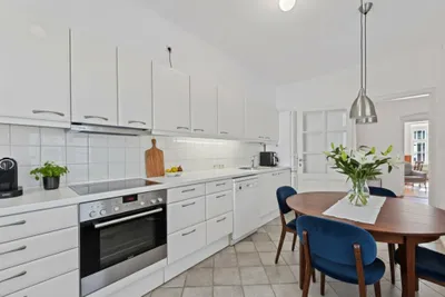 7-Zimmer-Haus kaufen in Wien – 200,69 m², € 2.700.000 – Bild 8 von 10