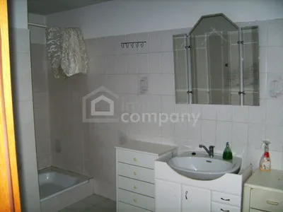 7-Zimmer-Haus kaufen in Hollabrunn – 390 m², € 298.000 – Bild 10 von 15