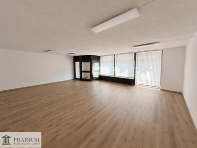 Gewerbeimmobilie mieten in Mödling – 94 m², € 1.100 – Bild 2 von 11