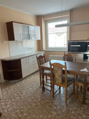 3-Zimmer-Wohnung mieten in Horn – 110 m², € 890 – Bild 4 von 7