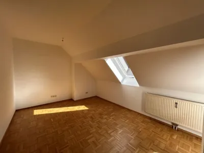 2-Zimmer-Wohnung mieten in Bruck-Mürzzuschlag – 73 m², € 699 – Bild 2 von 11