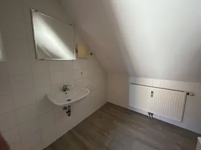 2-Zimmer-Wohnung mieten in Bruck-Mürzzuschlag – 73 m², € 699 – Bild 9 von 11