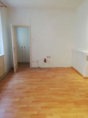 2-Zimmer-Wohnung mieten in Wiener Neustadt – 75 m², € 650 – Bild 4 von 10