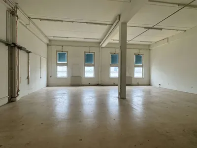 Gewerbeimmobilie mieten in Wien – 468 m², € 9 – Bild 4 von 10