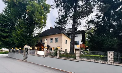 Gewerbeimmobilie mieten in Kirchdorf an der Krems – 150 m², € 1.873 – Bild 1 von 32