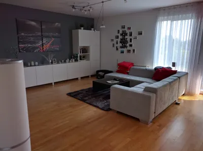 2-Zimmer-Wohnung kaufen in Linz – 70 m², € 285.000 – Bild 1 von 8