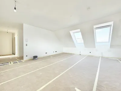 ERSTBEZUG NACH SANIERUNG | TERRASSENTRAUM | KLIMATISIERT | HELLE 3 ZIMMER | TOPLAGE NÄHE LANDSTRASSER HAUPTSTRASSE – Bild 3