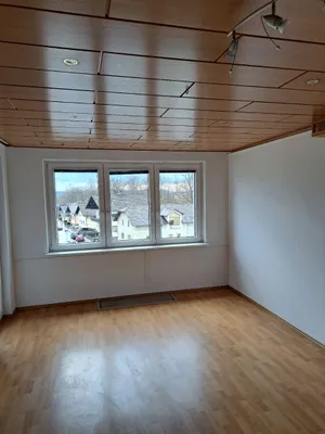 4-Zimmer-Wohnung mieten in Gmünd – 92 m², € 880 – Bild 1 von 14