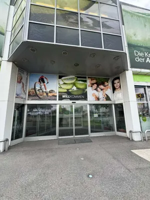 Gewerbeimmobilie mieten in Wien – 1 300 m², € 11.760 – Bild 8 von 21