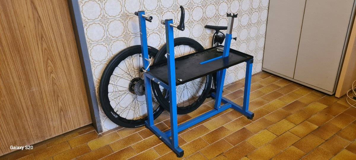 fahrrad wandhalterung ROCKBROS Fahrrad Wandhalterung Robust Fahrradhalter Verstellbar 15kg –  ROCKBROS-DE main image 1