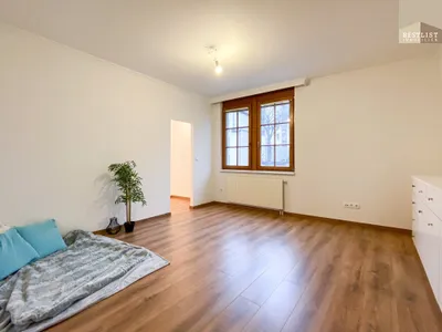 4-Zimmer-Wohnung mieten in Baden – 123,01 m², € 1.569 – Bild 6 von 11