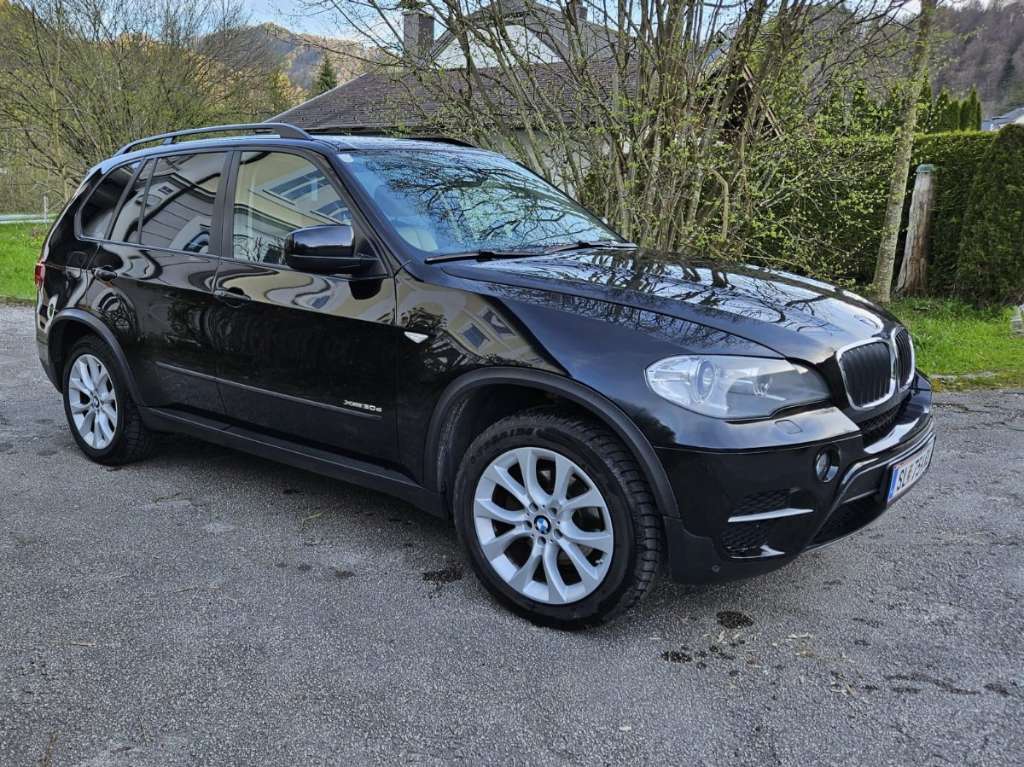 BMW X5 TAUSCH mögl. X5 xDrive30d Österreich-Paket Aut. SUV / Geländewagen