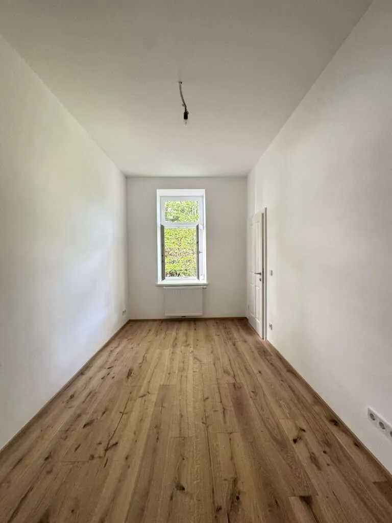 Stilvoll sanierte Altbauwohnung in Ruhelage - Erstbezug in 1150 Wien - Ansicht 2