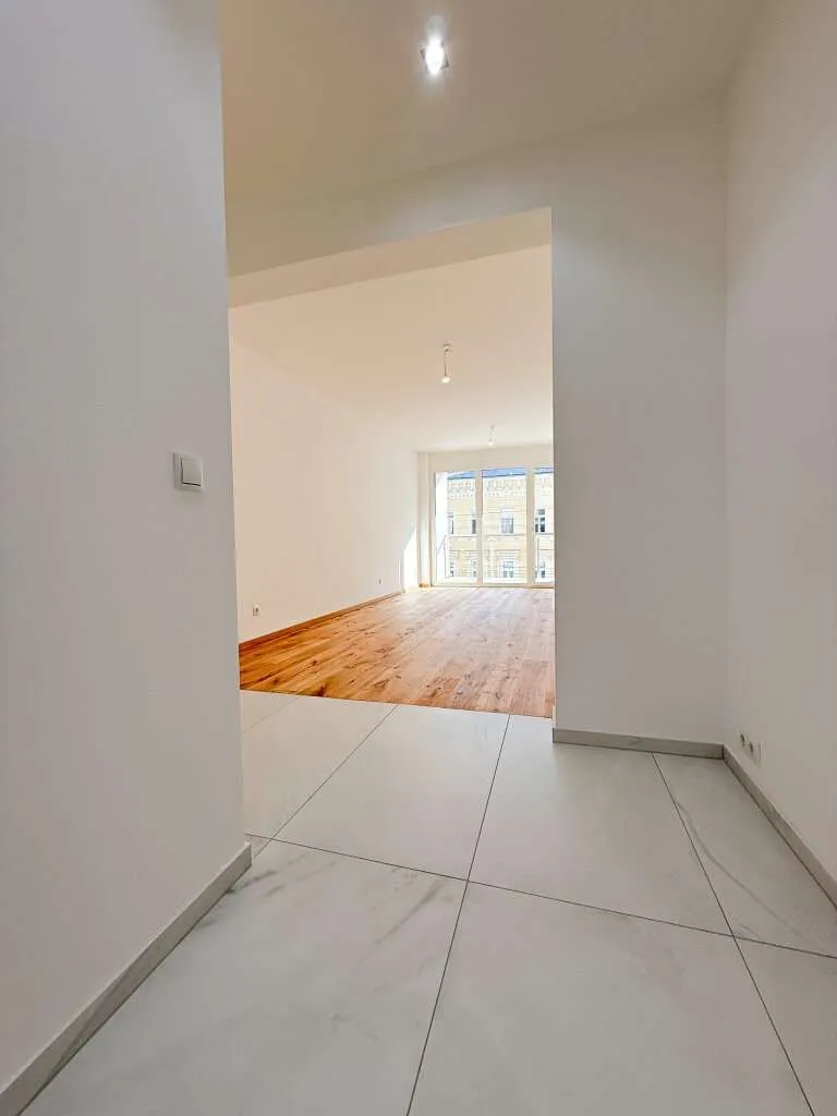 Helle Kurzzeitwohnung in Toplage Wiens - zwischen Schönbrunn & Westbahnhof - Ansicht 2