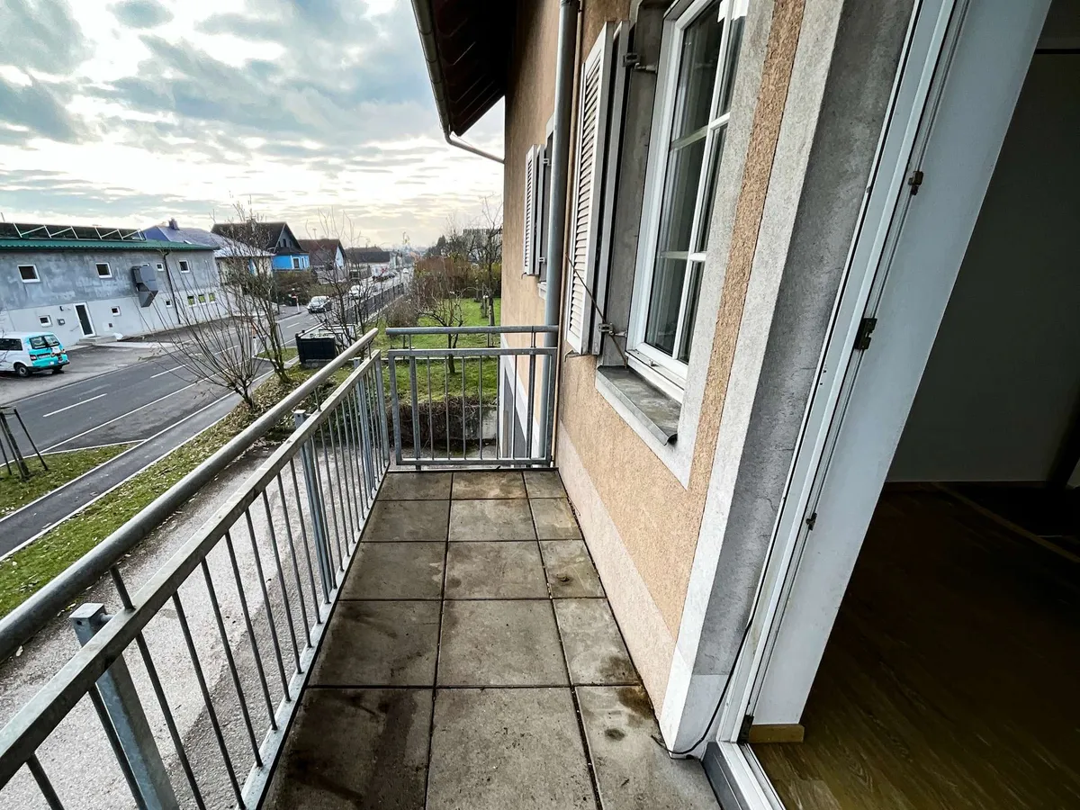 4-Zimmer-Wohnung mit Balkon inkl. Garagenstellplatz – pohled 2