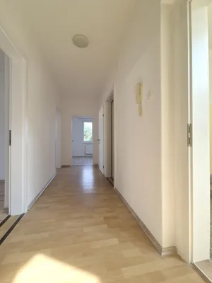 2-Zimmer-Wohnung kaufen in Linz Land – 63 m², € 185.000 – Bild 5 von 8
