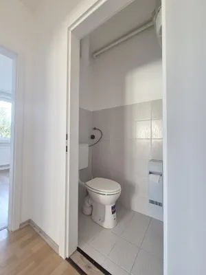 2-Zimmer-Wohnung kaufen in Linz Land – 63 m², € 185.000 – Bild 7 von 8