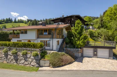 5-Zimmer-Haus kaufen in Kitzbühel – 290 m², € 2.950.000 – Bild 3 von 29