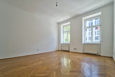Schöne WG geeignete 2 ,5 Zimmerwohnung mit jeweils separaten Eingang – Bild 2
