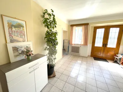 9-Zimmer-Haus kaufen in Graz-Umgebung – 250 m², € 458.000 – Bild 2 von 28