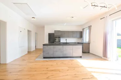 4-Zimmer-Haus kaufen in Vöcklabruck – 126,85 m², € 459.000 – Bild 5 von 18