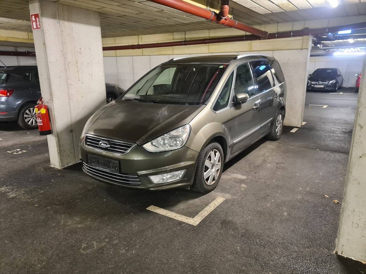 Ford Galaxy GHIA 2.0 TDCI