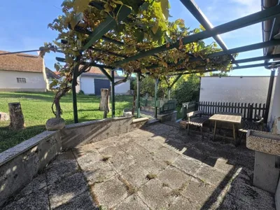 3-Zimmer-Wohnung kaufen in Hollabrunn – 80 m², € 69.000 – Bild 17 von 18