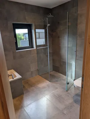 3-Zimmer-Wohnung mieten in Innsbruck-Land – 107,6 m², € 3.061 – Bild 7 von 8