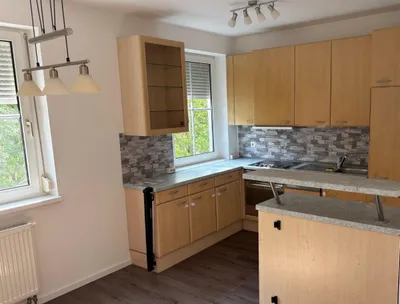 3-Zimmer-Wohnung mieten in Baden – 72 m², € 850 – Bild 2 von 11