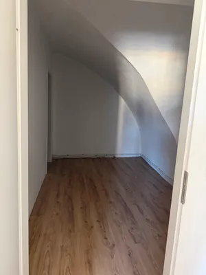 Wohnung mieten in Hallein – 19 m², € 350 – Bild 5 von 5