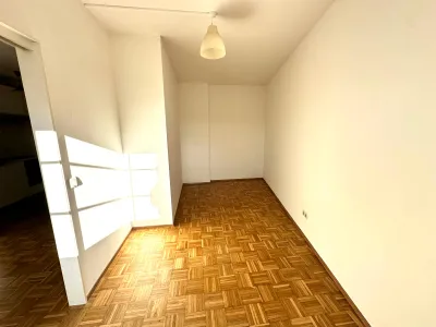 2-Zimmer-Wohnung kaufen in Linz – 40 m², € 174.000 – Bild 4 von 6